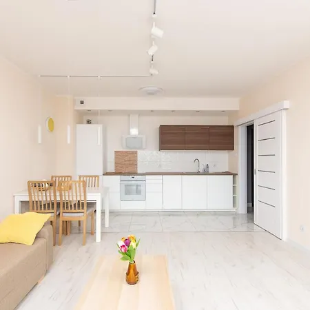 Zdrojowa 58m2 Апартаменты *